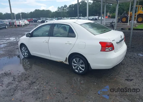 2007 Toyota Yaris z USA, uszkodzony, nr VIN JTDBT923X71048735